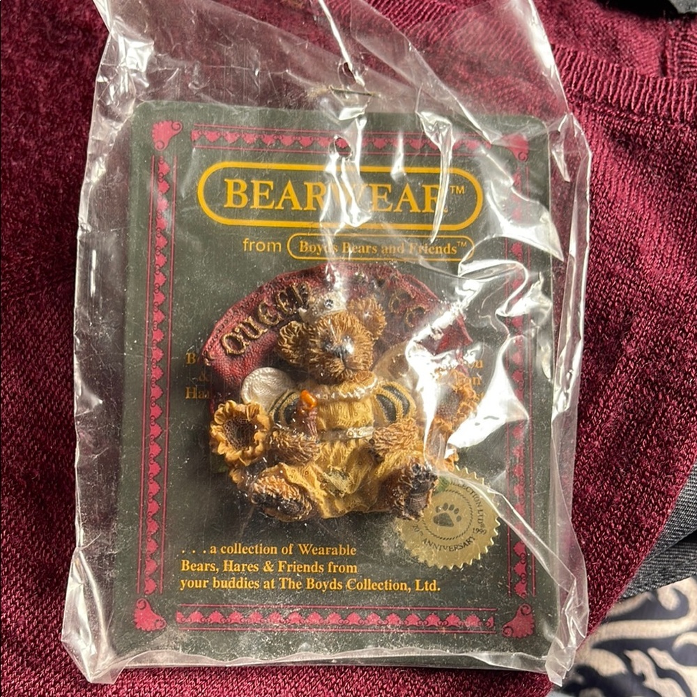 Boyds Bears Bearwear Brooch - Brown and Gold